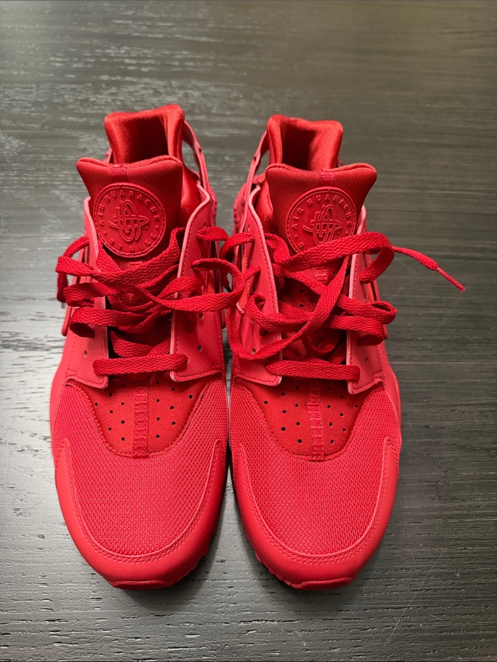 Men’s Red Nike Huarache Athletic Sneakers - Breathable Lace-Up Performance
